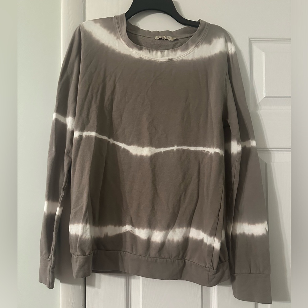 Long sleeve top